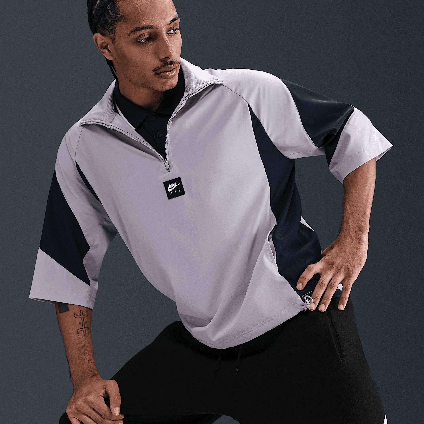 Nike Mens Club Fleece Shorts | FN3906-010 Product Image