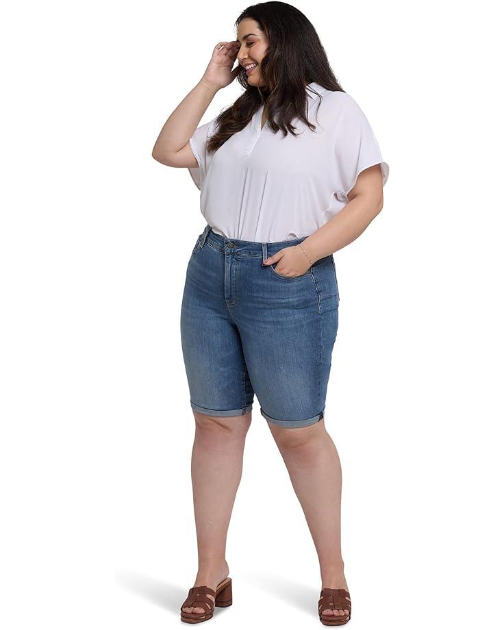 Plus Size Bermuda Shorts in Corfu Product Image