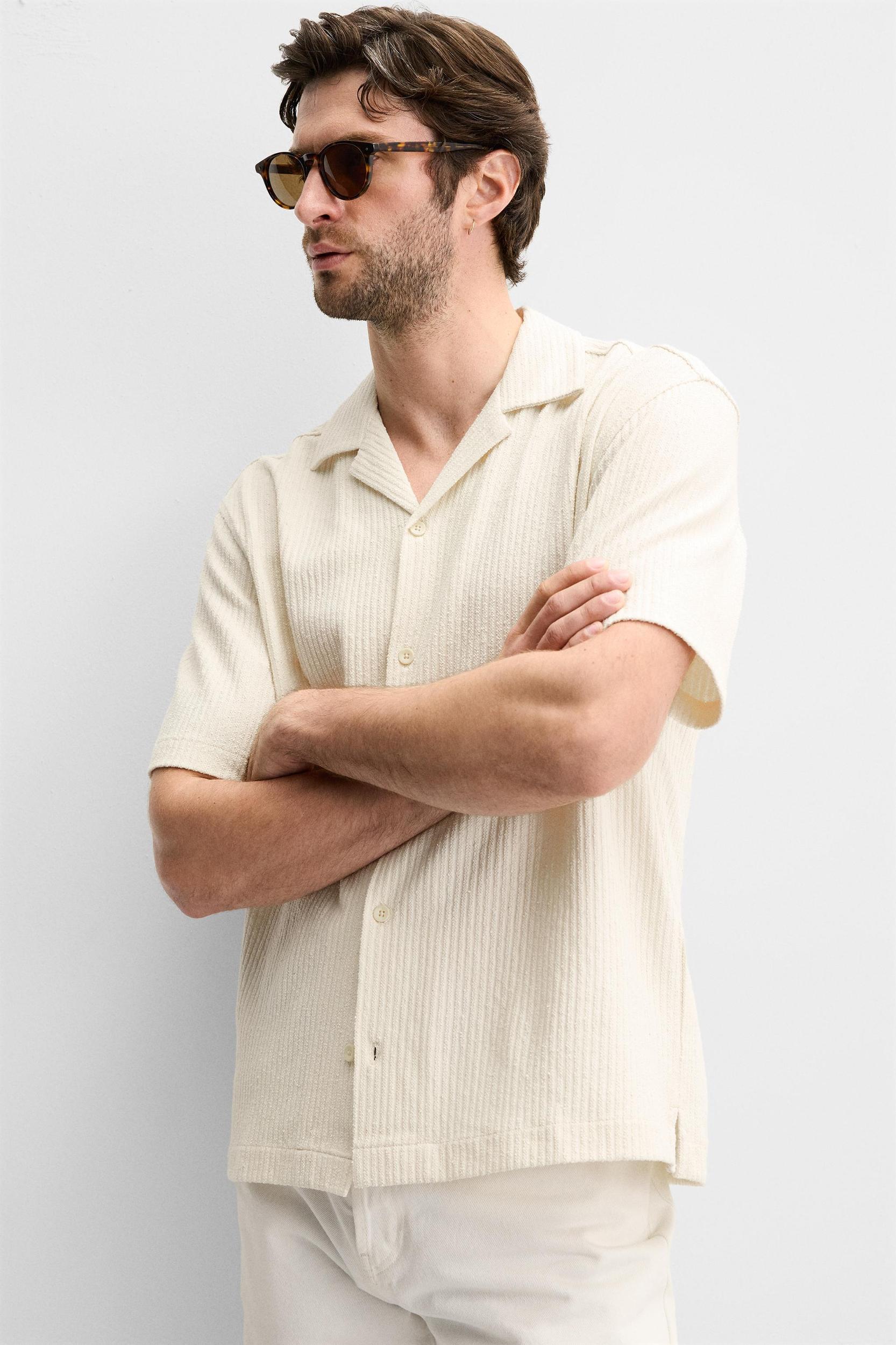 RUFFLED TEXTURED SHIRT Product Image