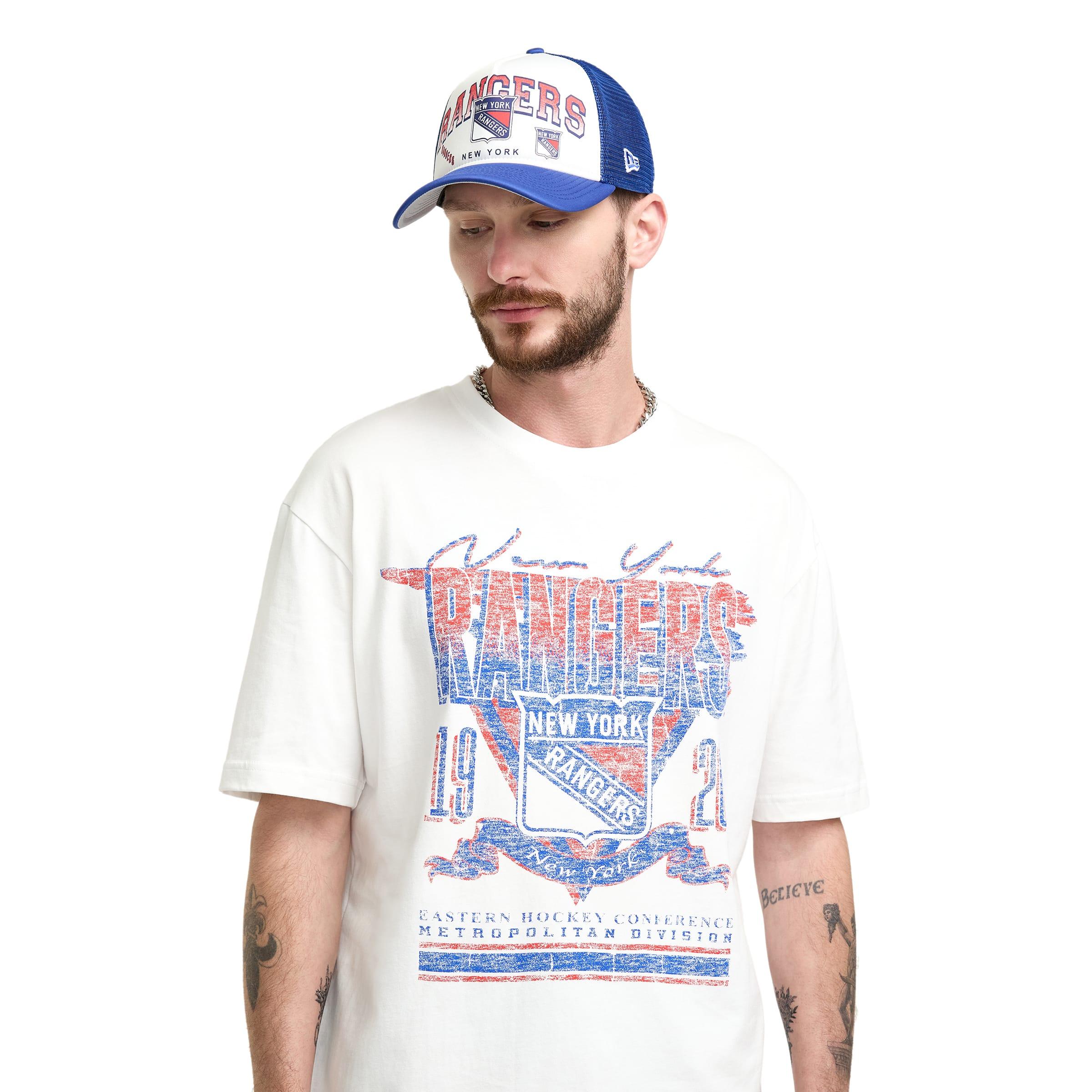 Montreal Canadiens Sport Classics Distressed T-Shirt Male Product Image