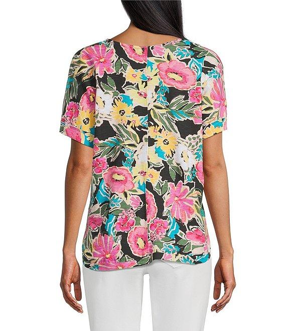 Intro Petite Size Floral V-Neck Short Sleeve Tee Product Image
