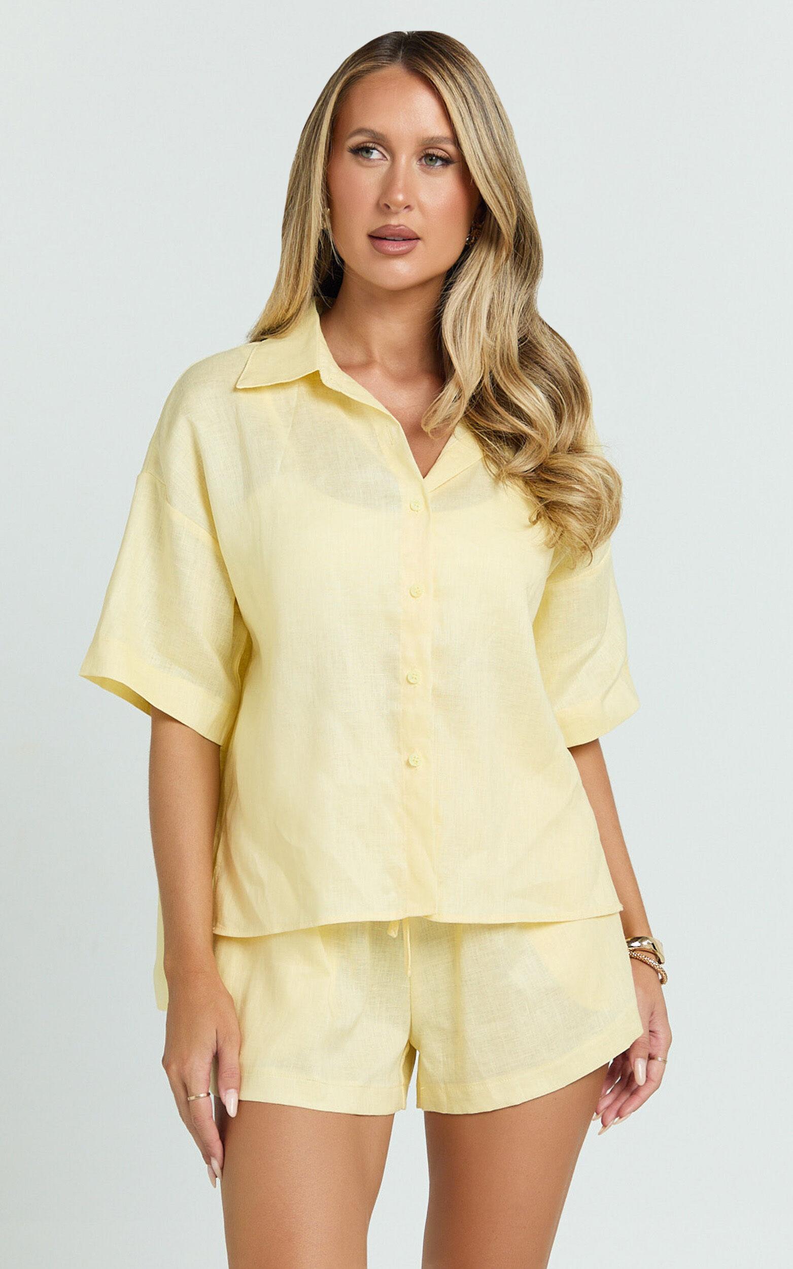Ramona Top - Linen Short Sleeve Shirt in Lemon Product Image