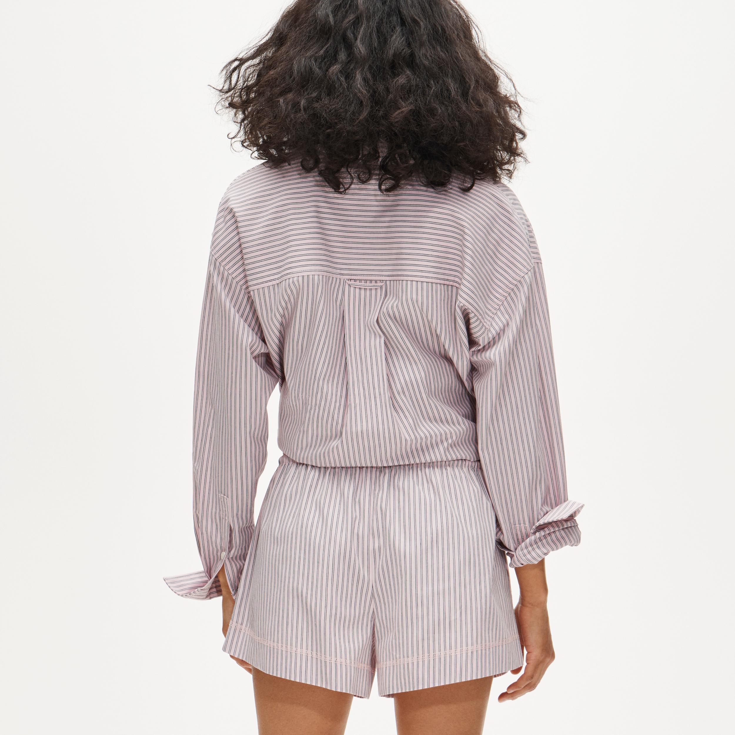 Cruise short in striped lightweight oxford Product Image