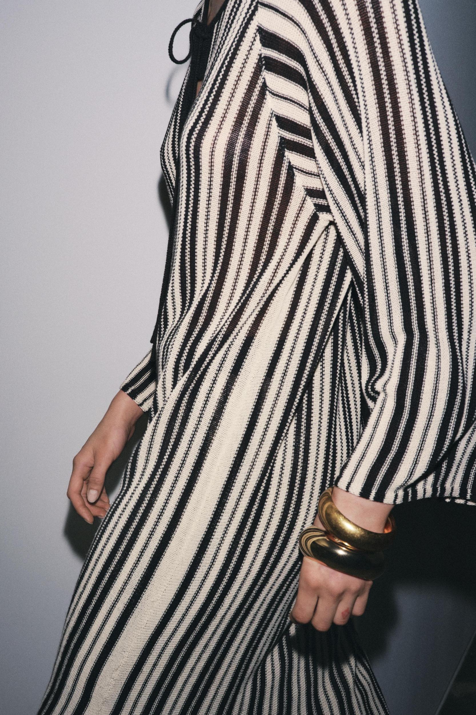 STRIPED KNIT DRESS WITH LINEN Product Image