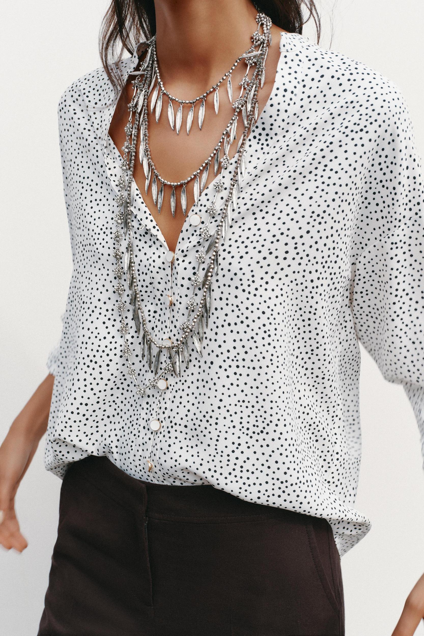 POLKA DOT TAB SLEEVE SHIRT Product Image