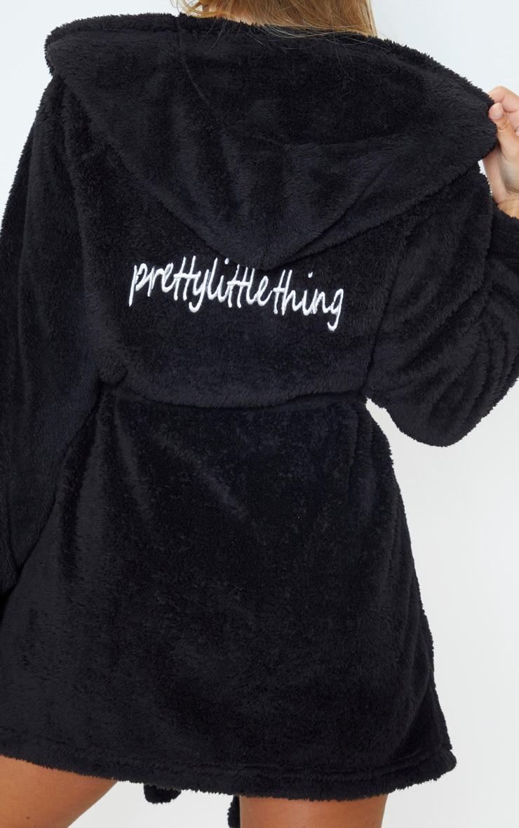 PRETTYLITTLETHING Black Fluffy Bath Robe Product Image