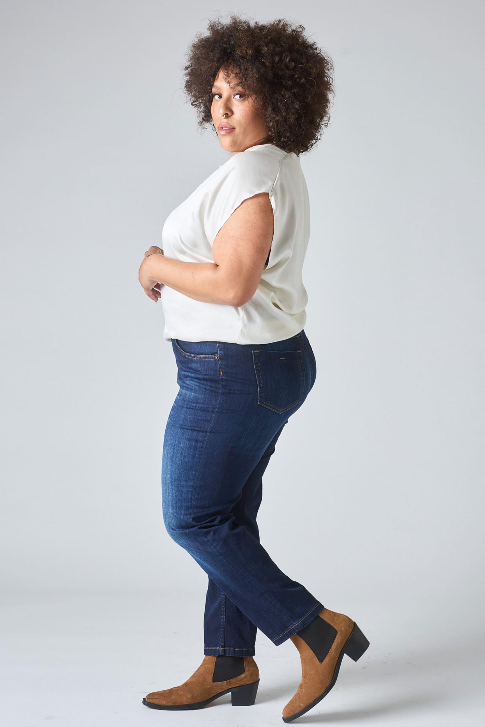 The Iconic Fitted Jeans Product Image