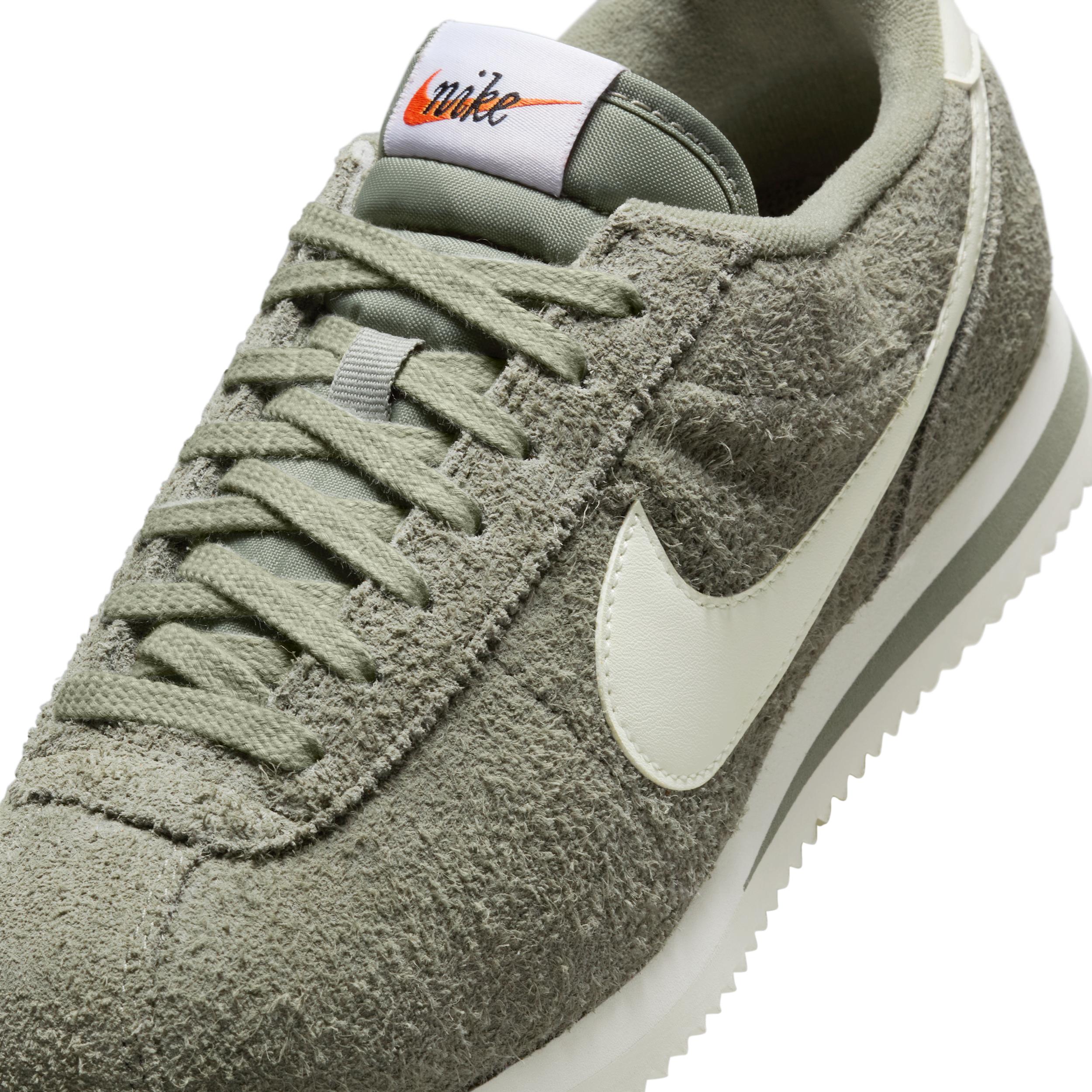Nike Women's Cortez Vintage Suede Shoes Product Image