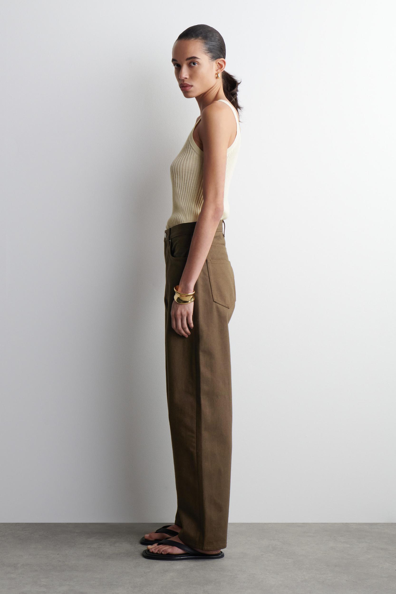 BAY BARREL-LEG JEANS Product Image