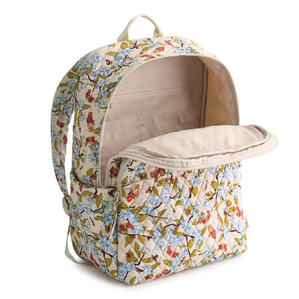 Outlet Essential Large Backpack Product Image