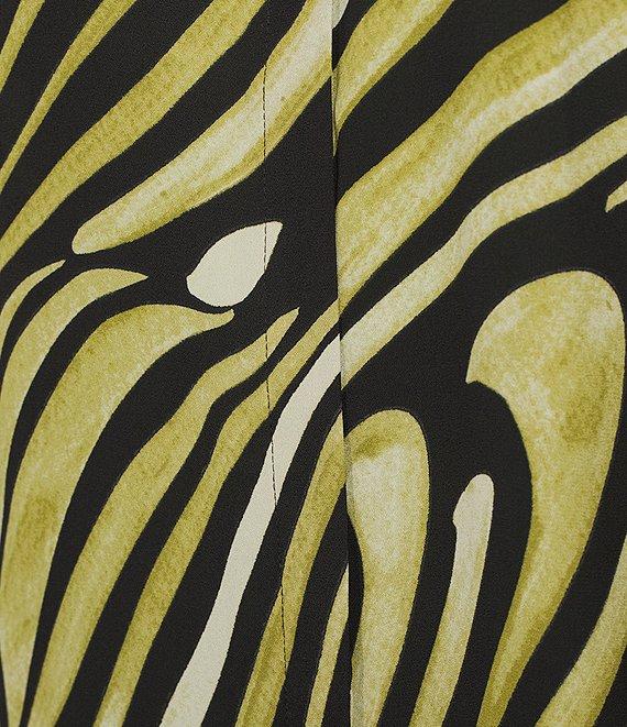 Investments Caroline Signature Green Zebra V-Neck 3/4 Sleeve Button Front Top Product Image