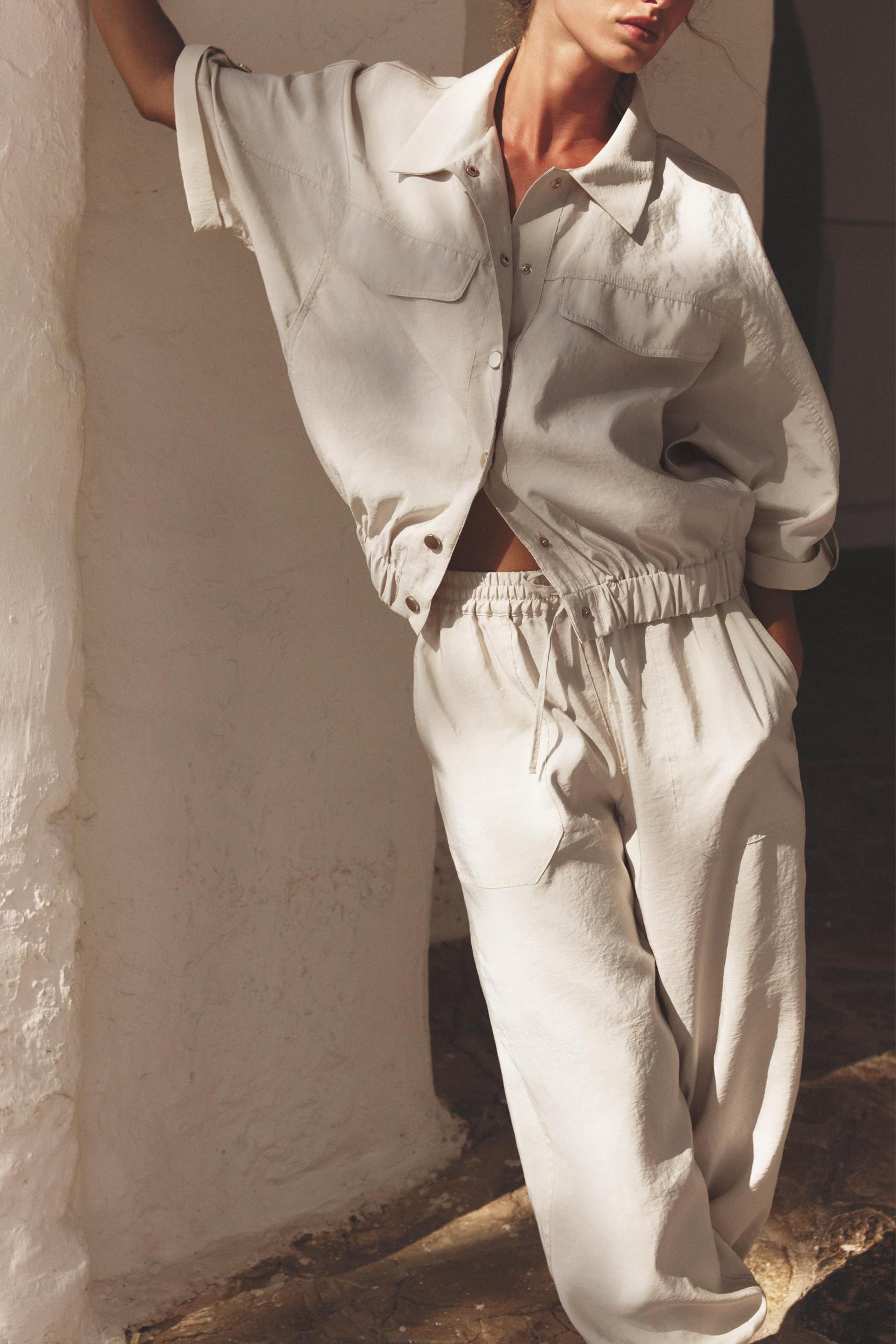 SHORT SLEEVE SAFARI SHIRT Product Image