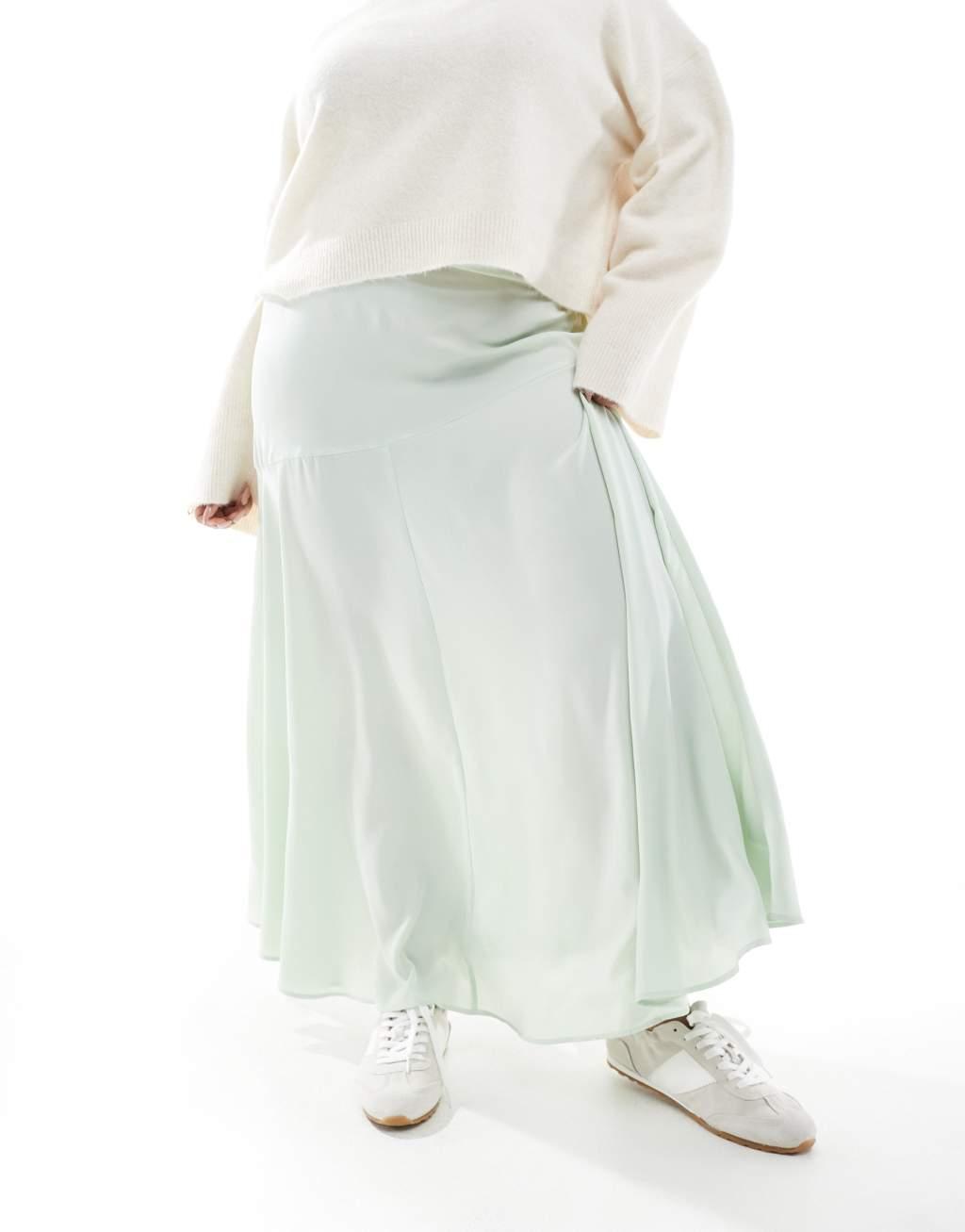 ASOS DESIGN Curve volume maxi skirt in sage Product Image
