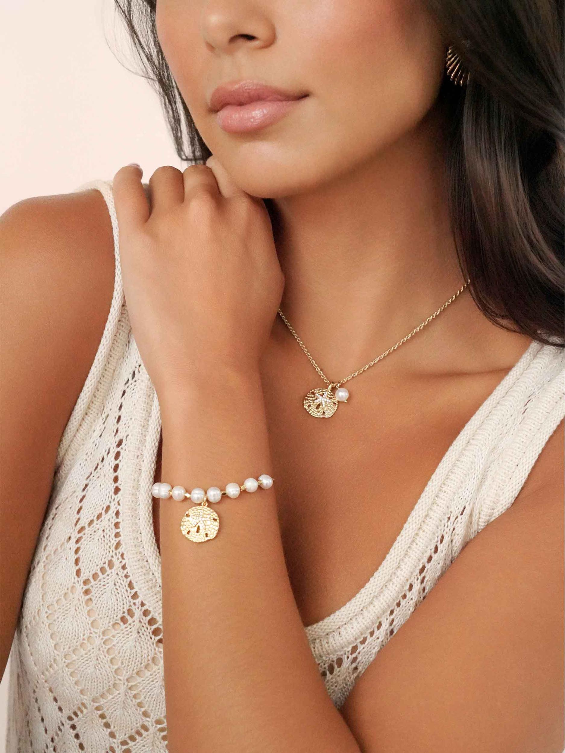 Sand Dollar Charm Necklace Product Image