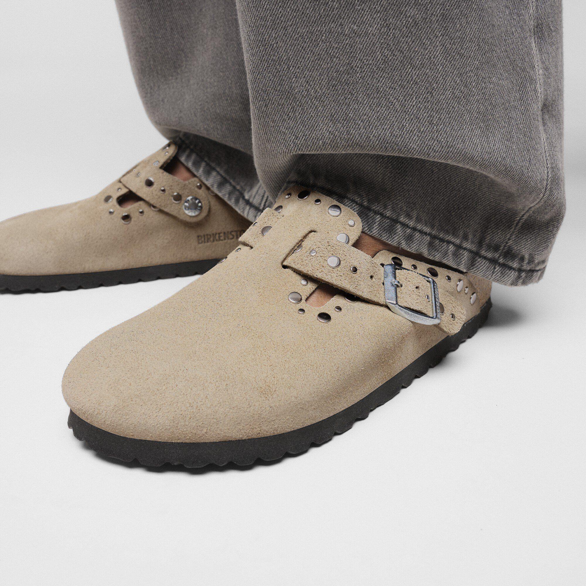 Boston Rivets Suede Leather Product Image