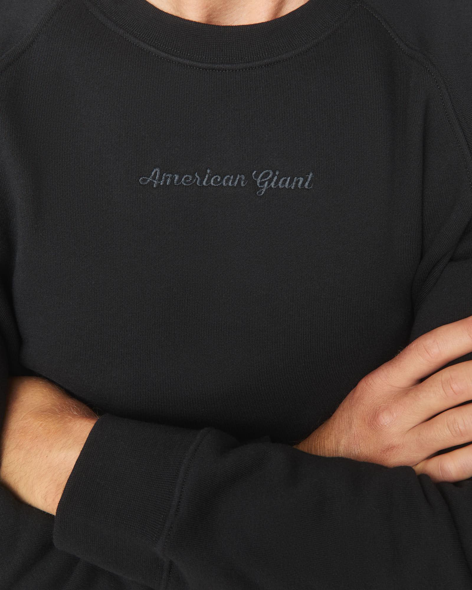 Men's Midweight Crewneck - Black Product Image