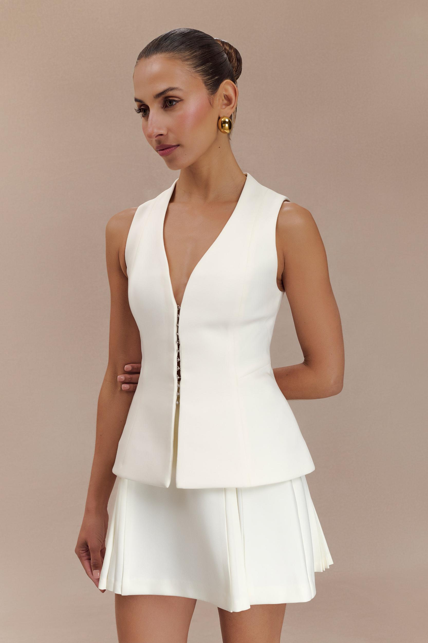 Melinda Mini Skirt With Pleats - Ivory Product Image