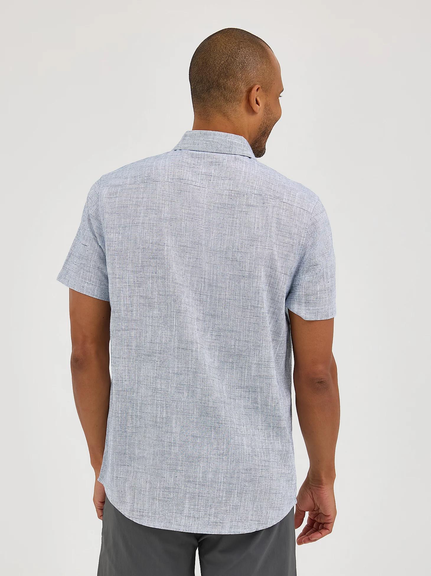 Men's Short Sleeve Solid Slub Button Down Shirt | Men's Tops & Tees | Lee® Product Image