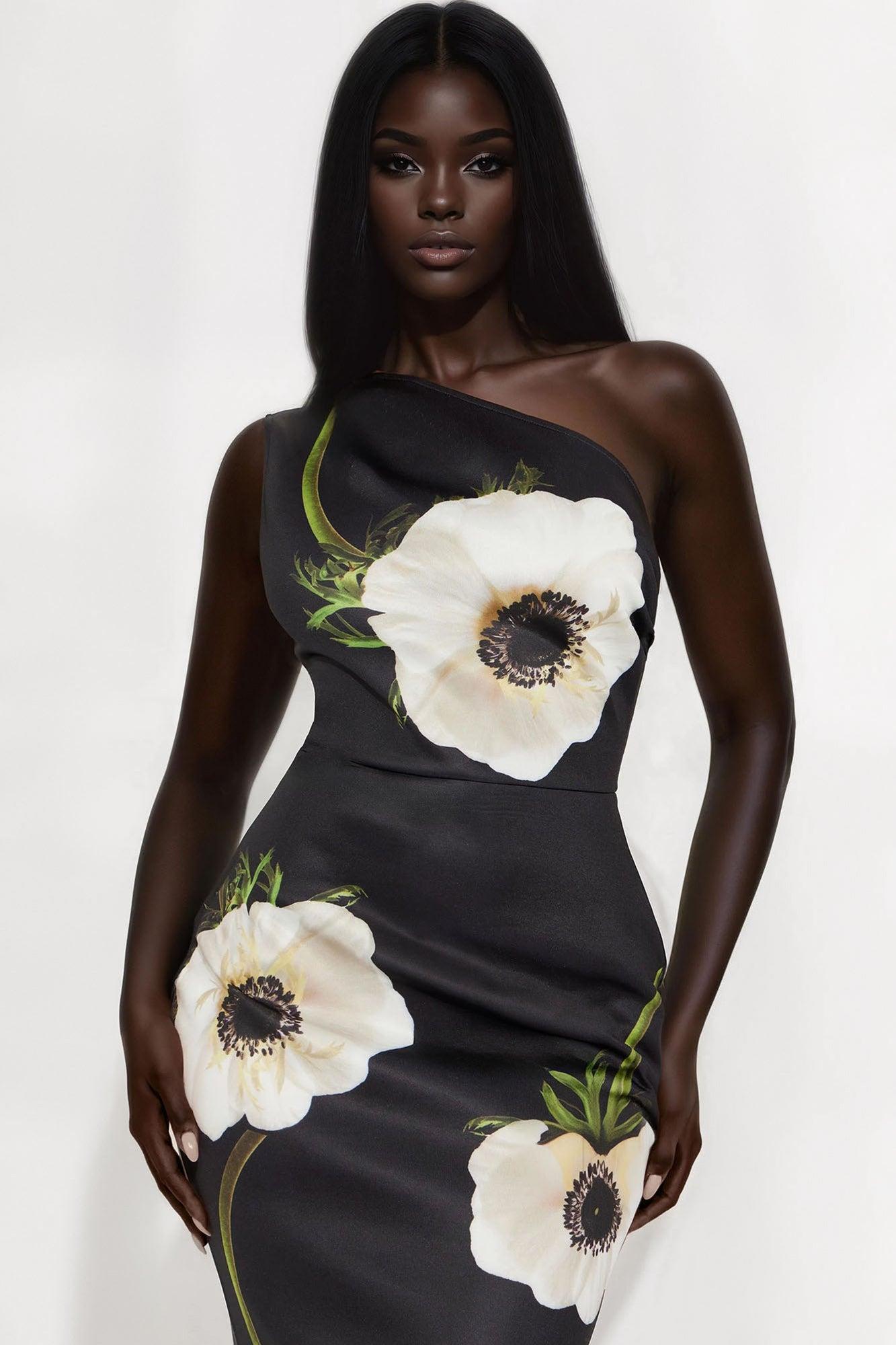 Leia Floral Maxi Dress - Black/combo Female Product Image