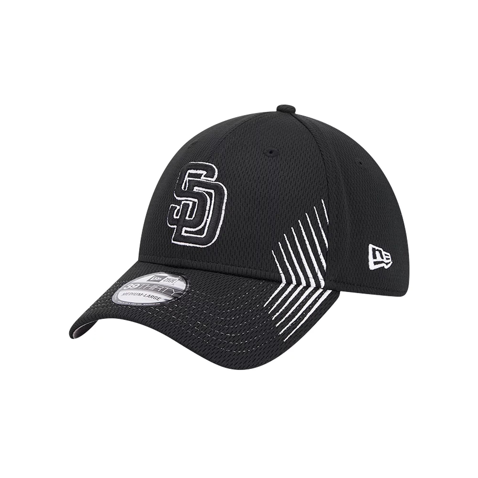 Men's New Era Black San Diego Padres Active Dash Mark 39THIRTY Flex Hat,  Product Image