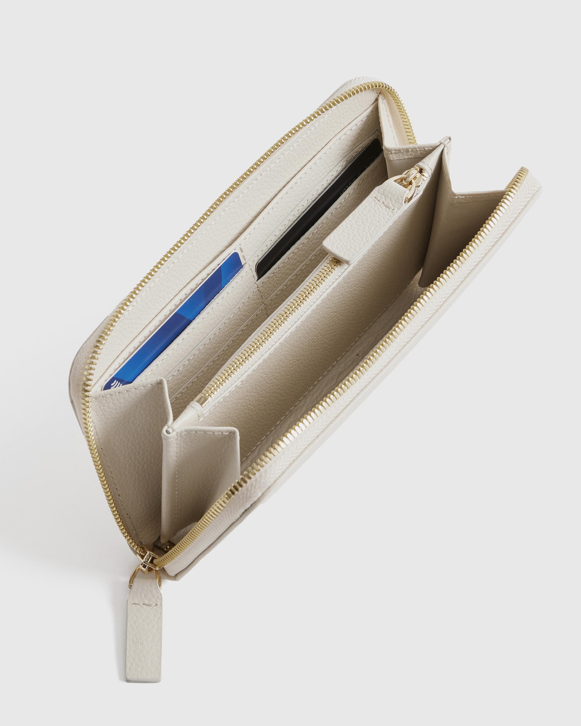 Quince | Women's Italian Pebbled Leather Continental Wallet Italian Leather Product Image