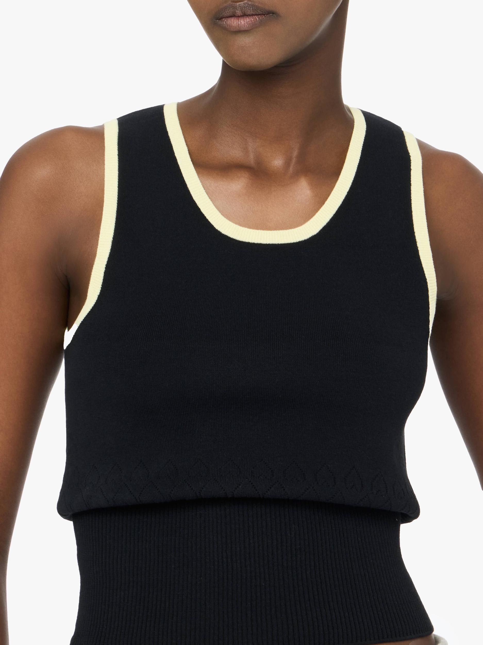 CONTRAST TRIM VEST Product Image