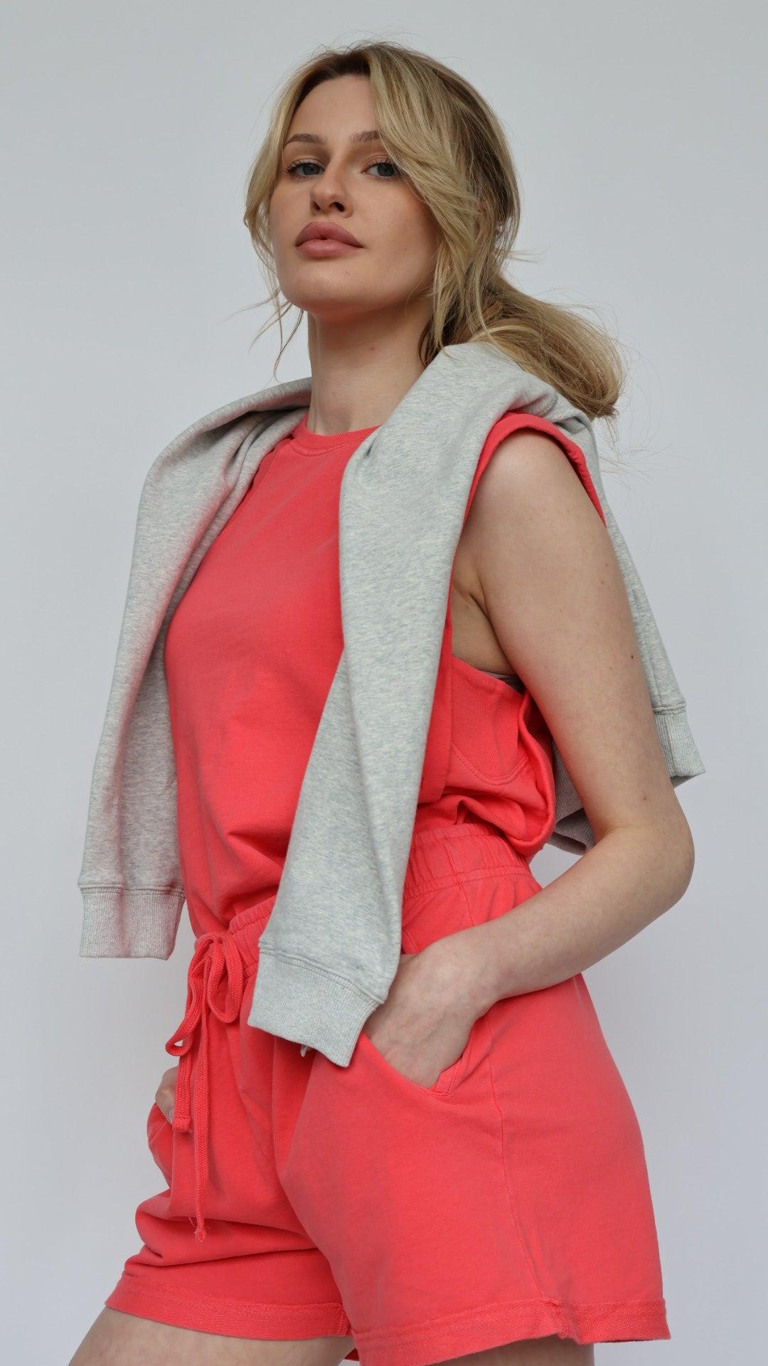 Drawstring Short with Pockets Product Image