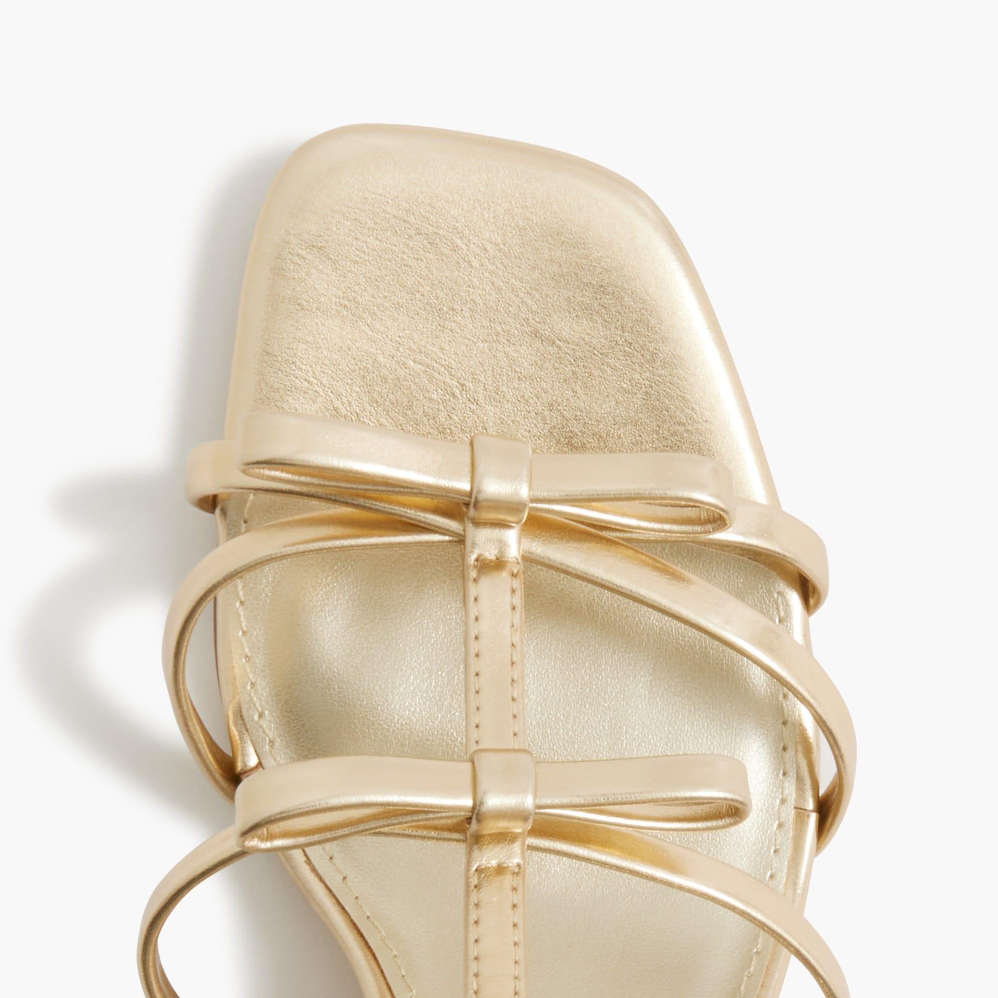 Bow heeled sandals Product Image