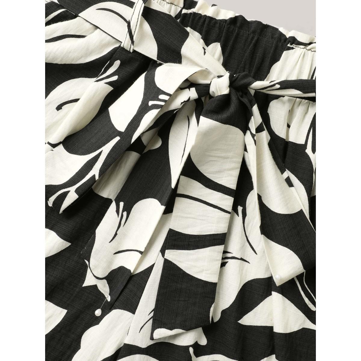 Plus Size Leafy Ruffled Hem Belted Wide-Leg Pants Women BlackFlower Resort Wide Leg Mid Rise Vacation Pants BloomChic 12/L Product Image