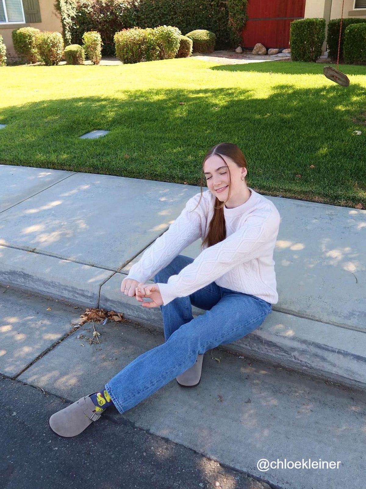 Aelfric Eden Retro 90s Cable Knit Sweater Product Image