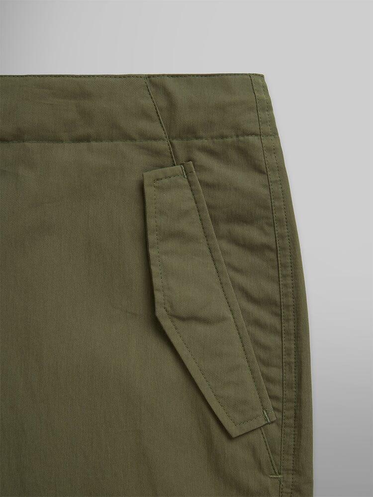 LIGHTWEIGHT PARACHUTE PANT - OG-107 GREEN (SEASONAL) Male Product Image