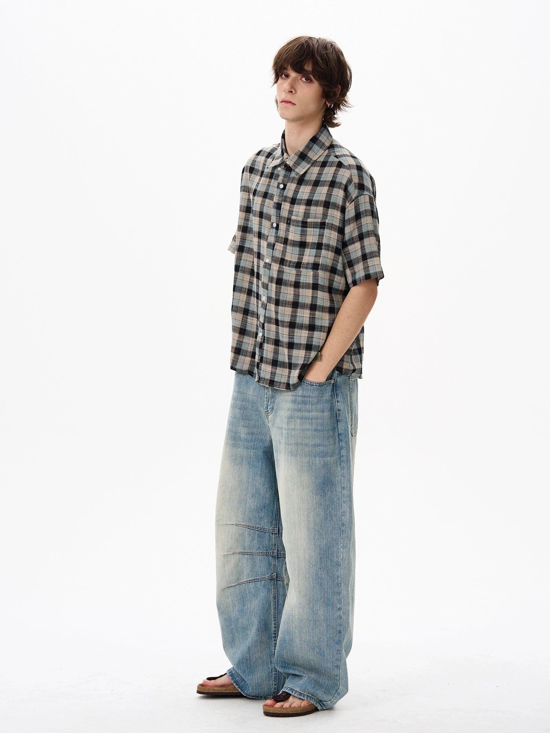 RT No. 18131 PLAID BUTTON-UP SHIRT Product Image