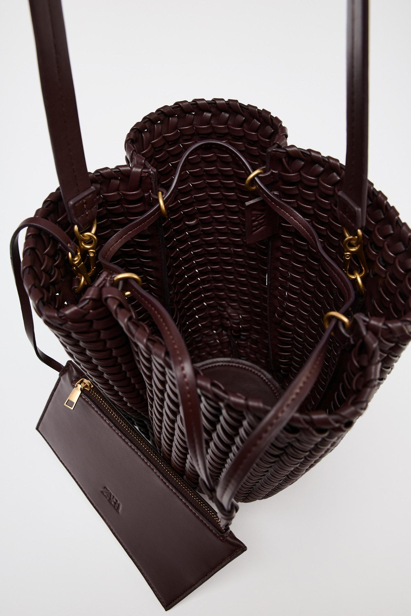 WOVEN EFFECT BUCKET BAG Product Image