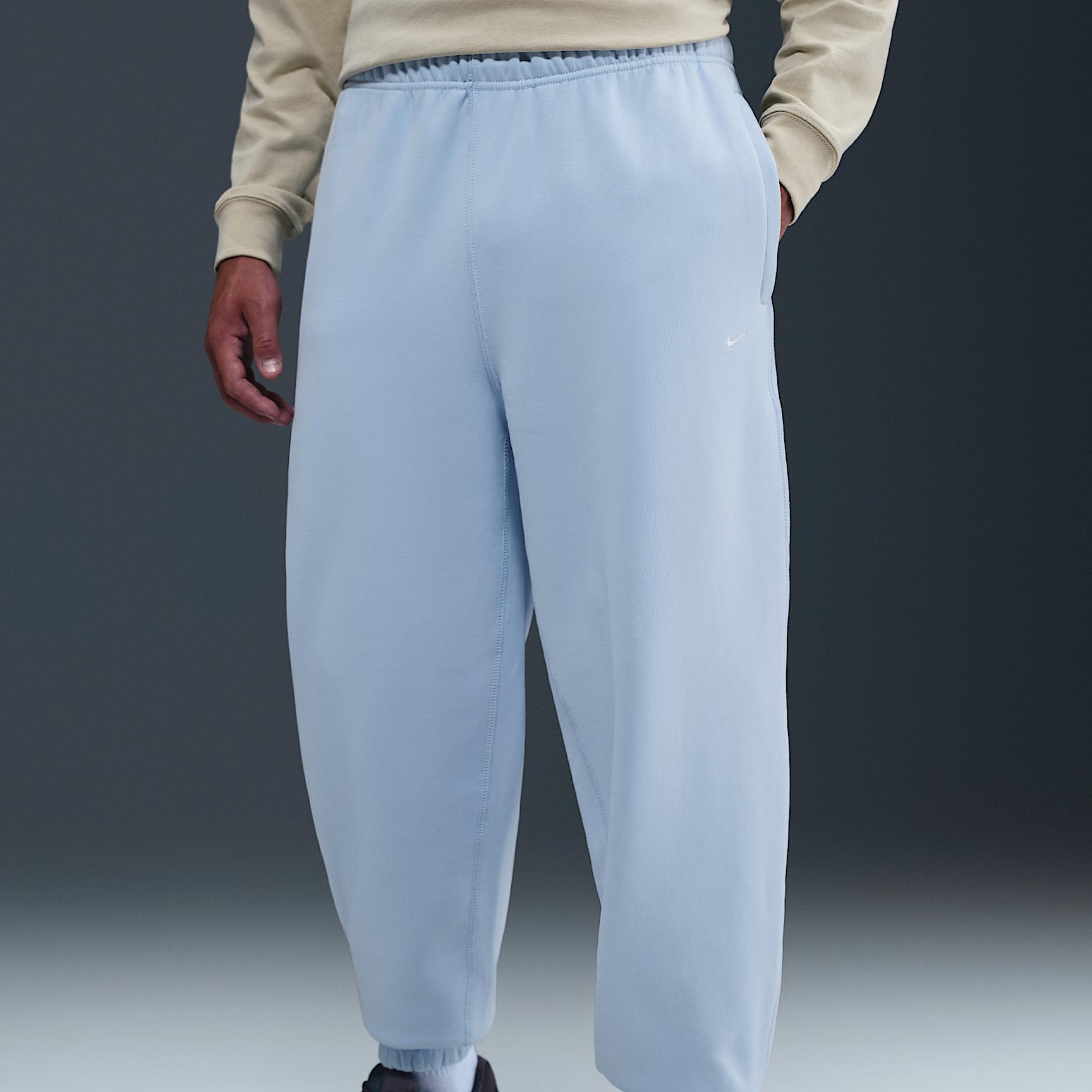 Nike Solo Swoosh Men's Cuffed Fleece Pants Product Image