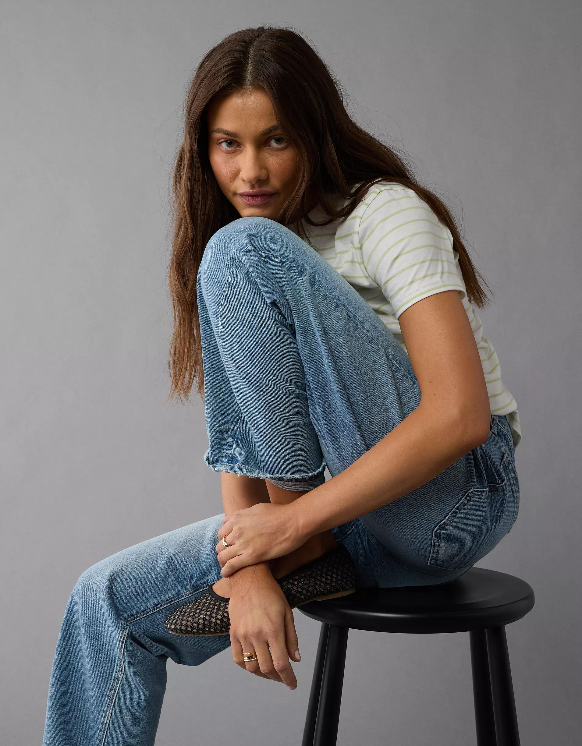 AE Classic T-Shirt Product Image