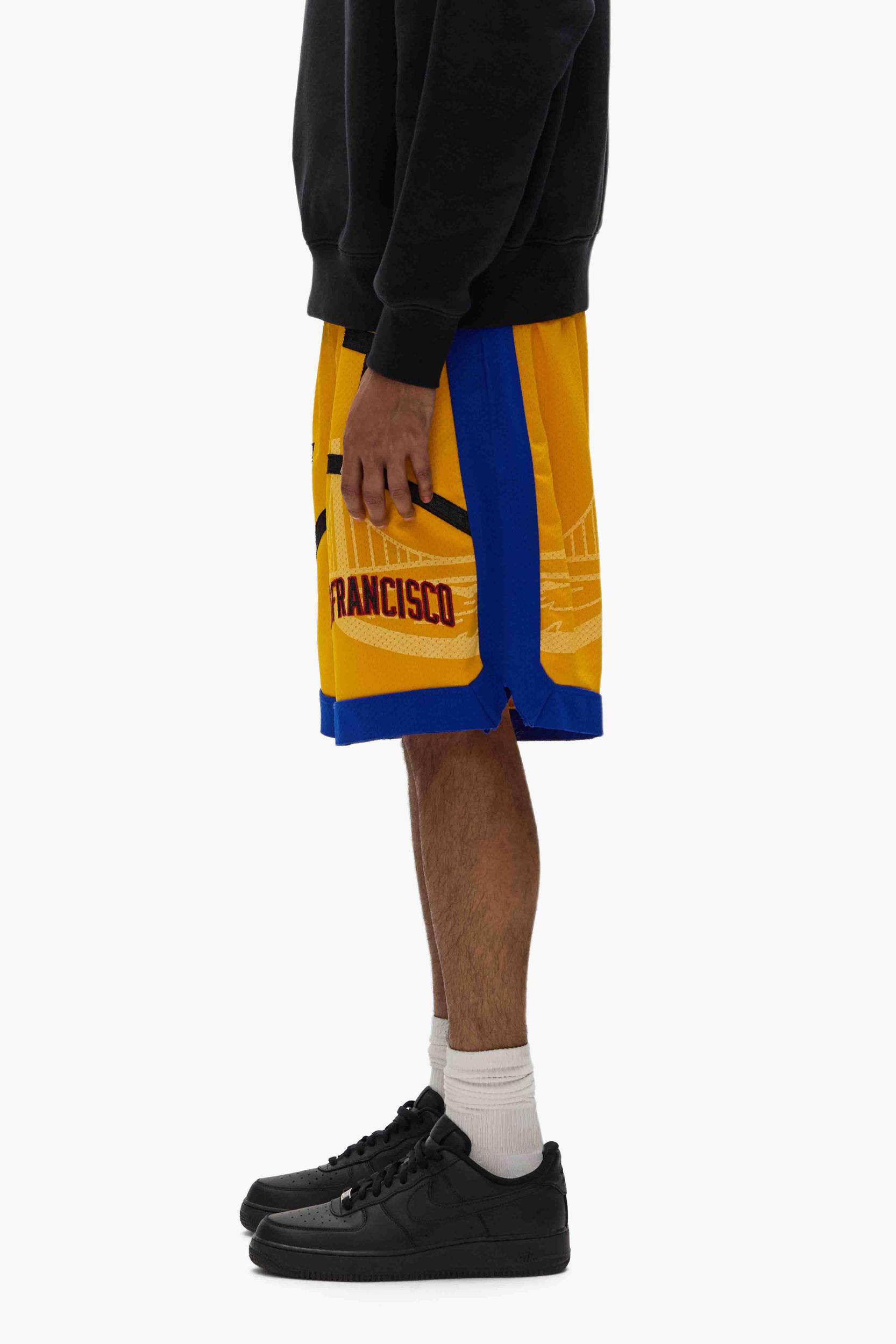 Warriors Mesh Shorts Male Product Image