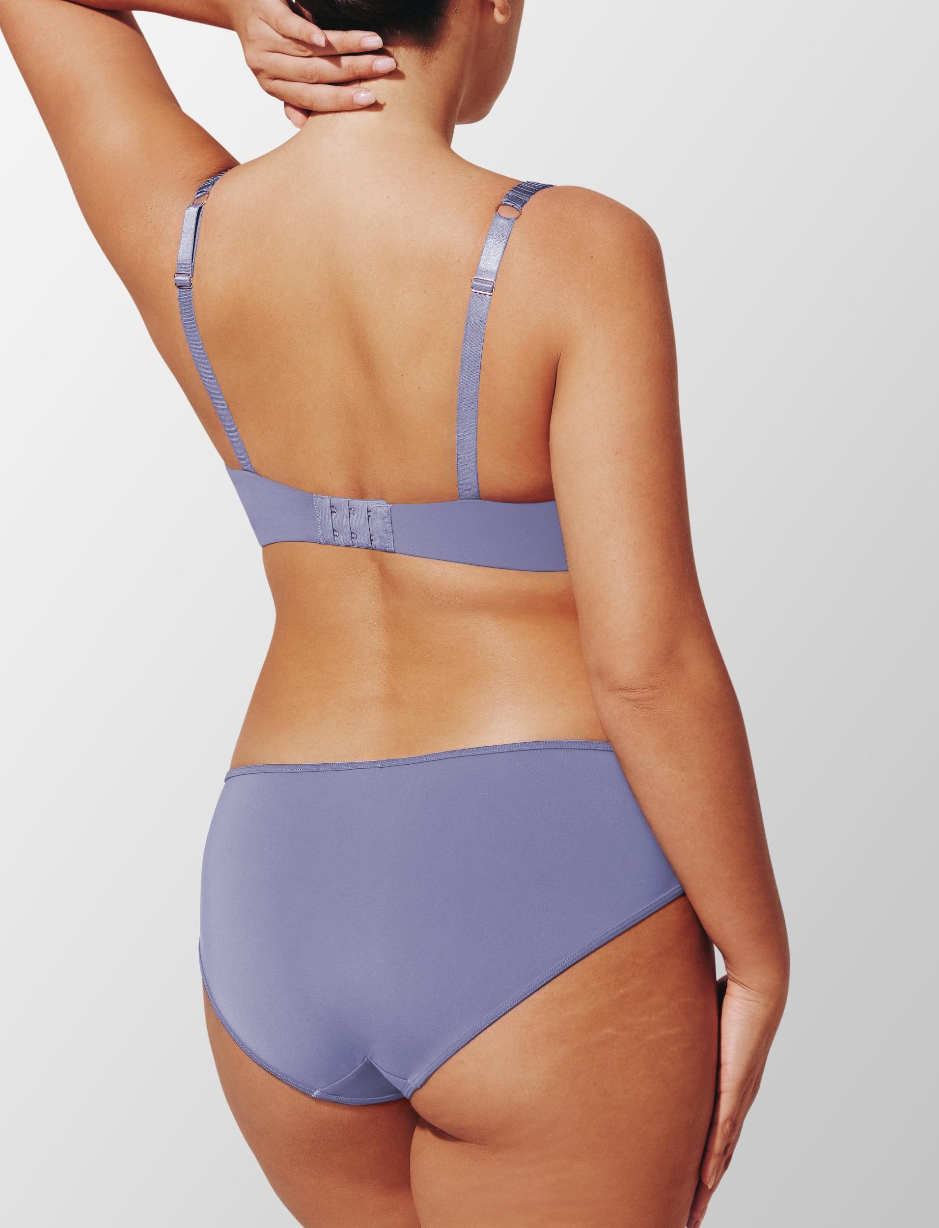 24/7® Classic T-Shirt Bra Product Image