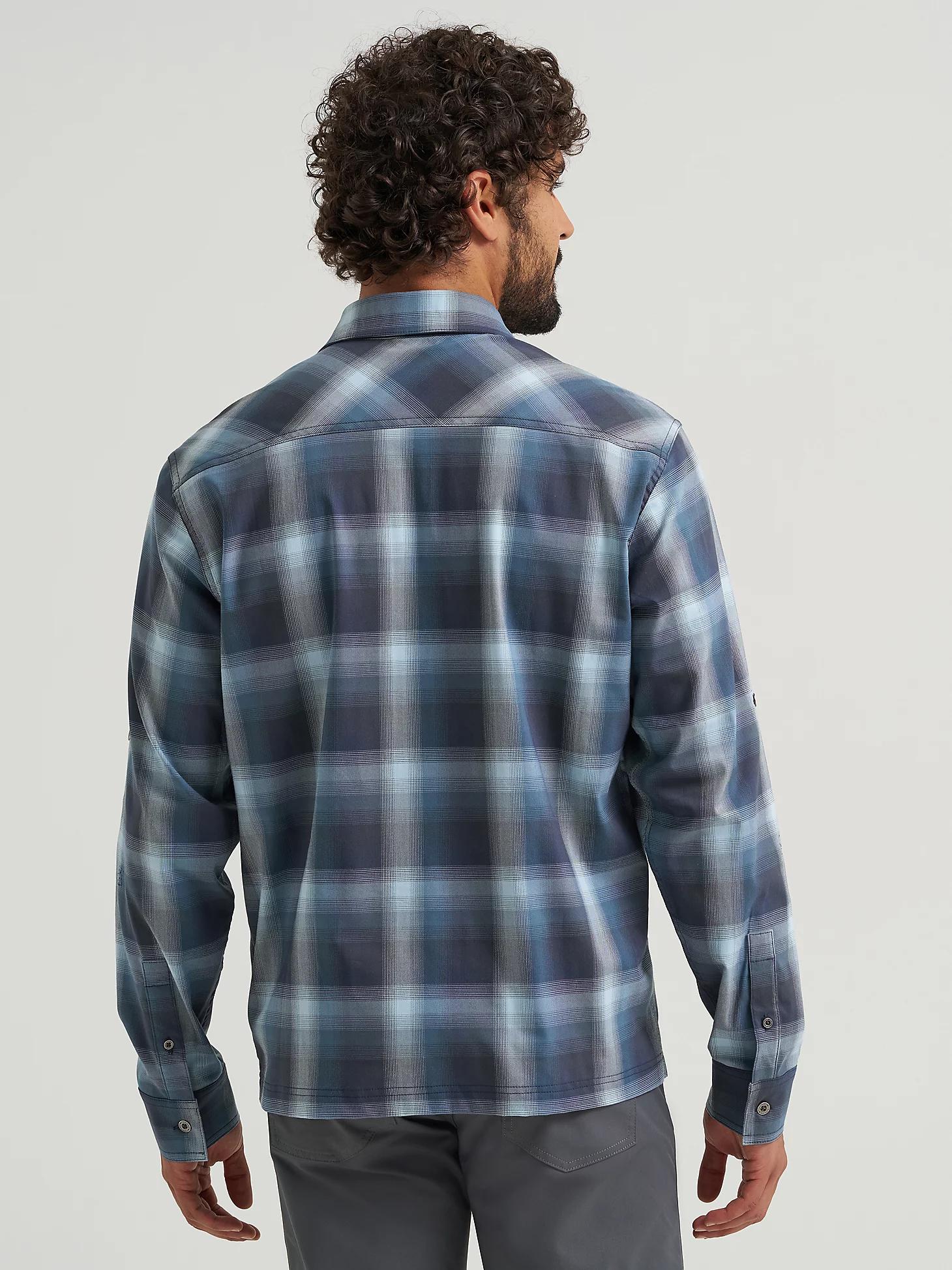 Men's Outdoor Stretch Plaid Shirt in Burst Navy Product Image