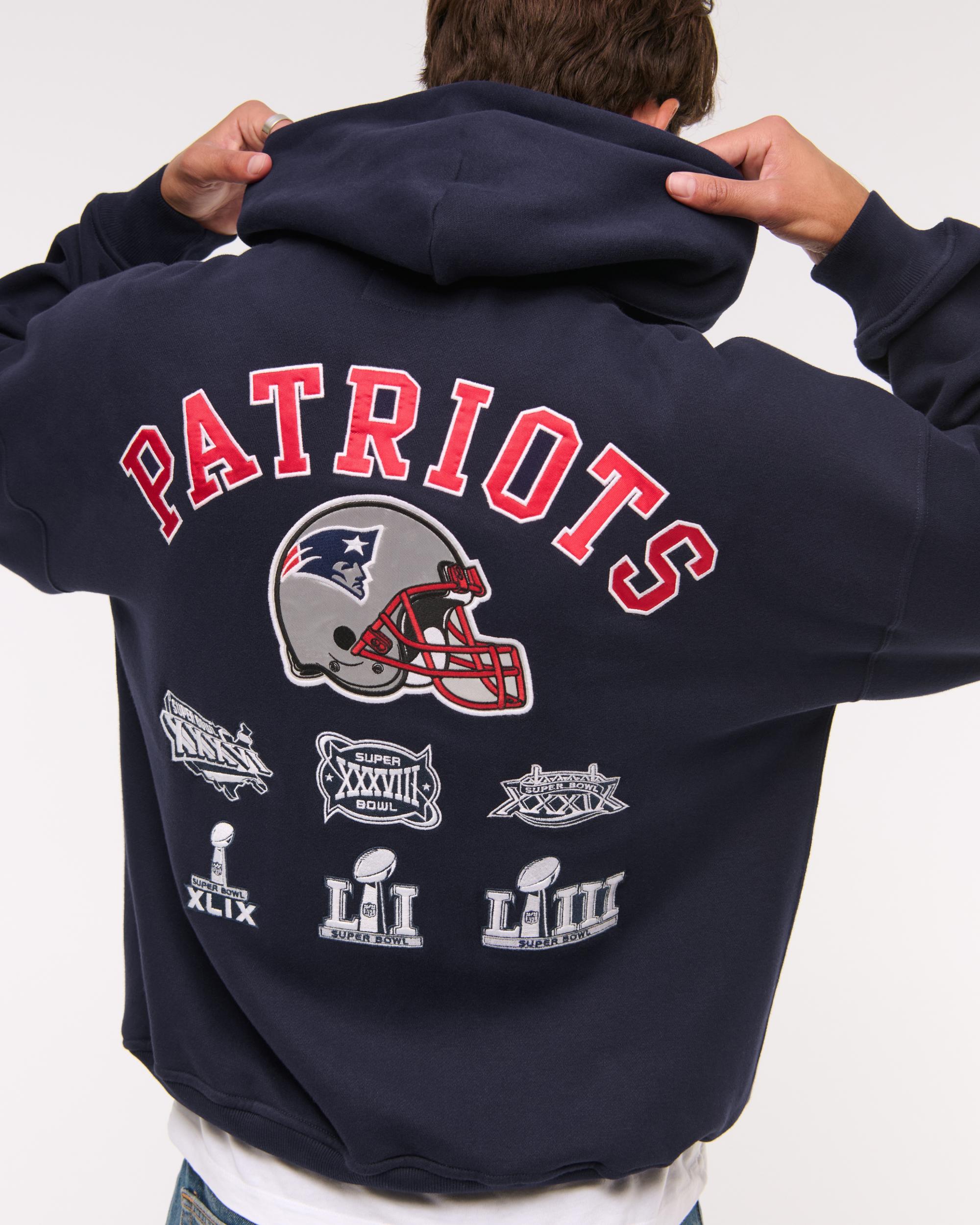 Chicago Bears Graphic Popover Hoodie Product Image