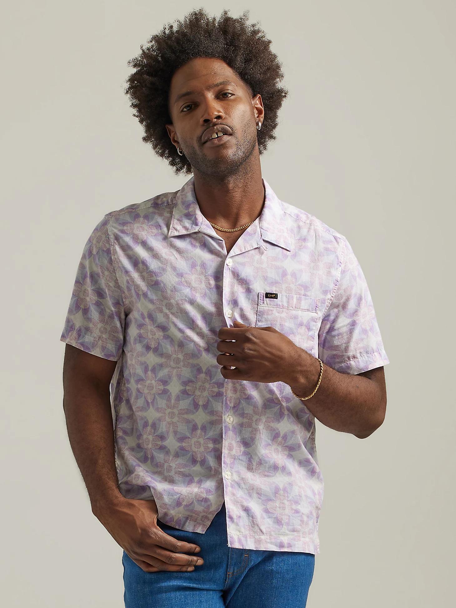 Men's Relaxed Fit Floral Resort Shirt | Men's Tops | Lee® Product Image
