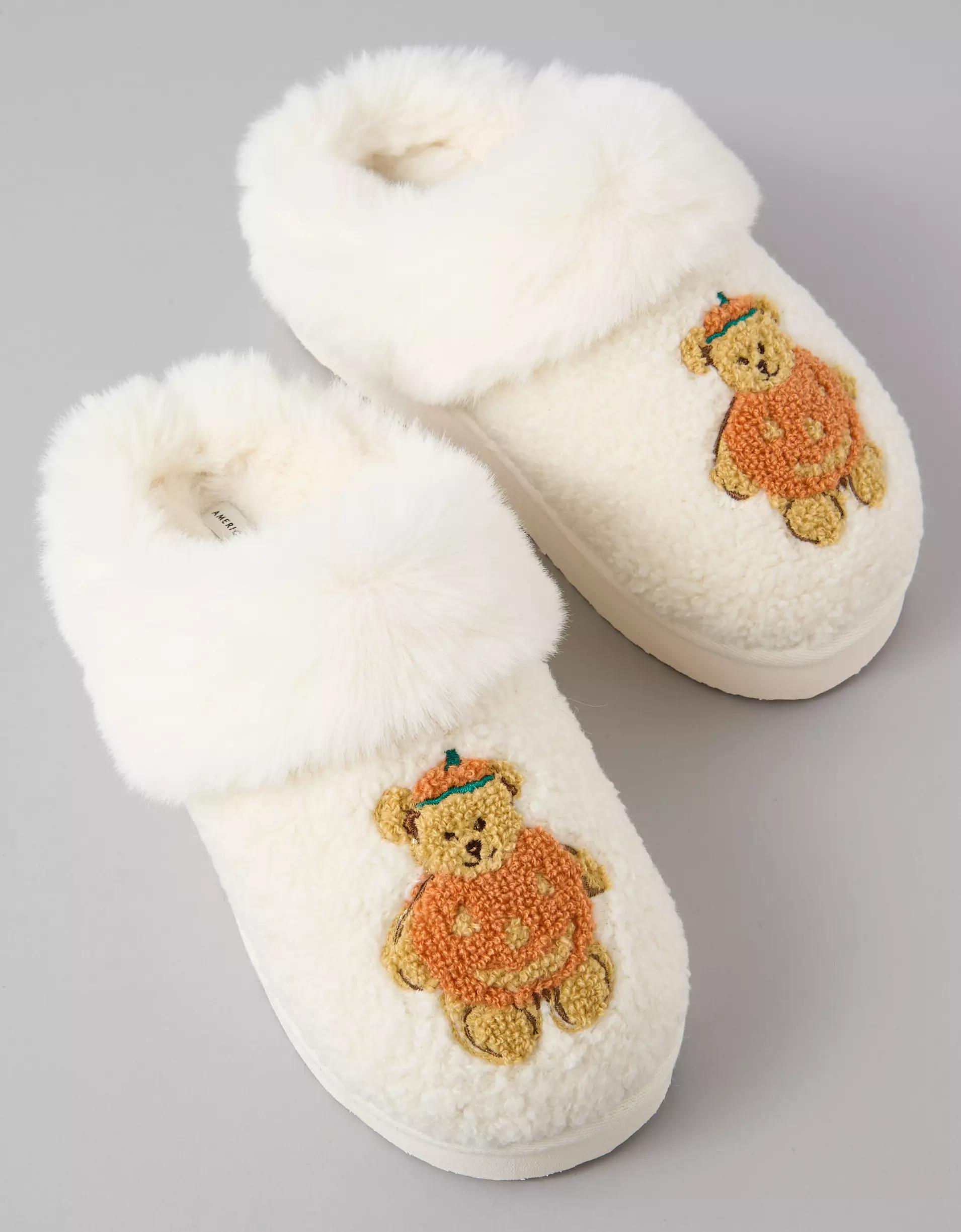 AE Pumpkin Teddy Bear Scuff Slipper Product Image