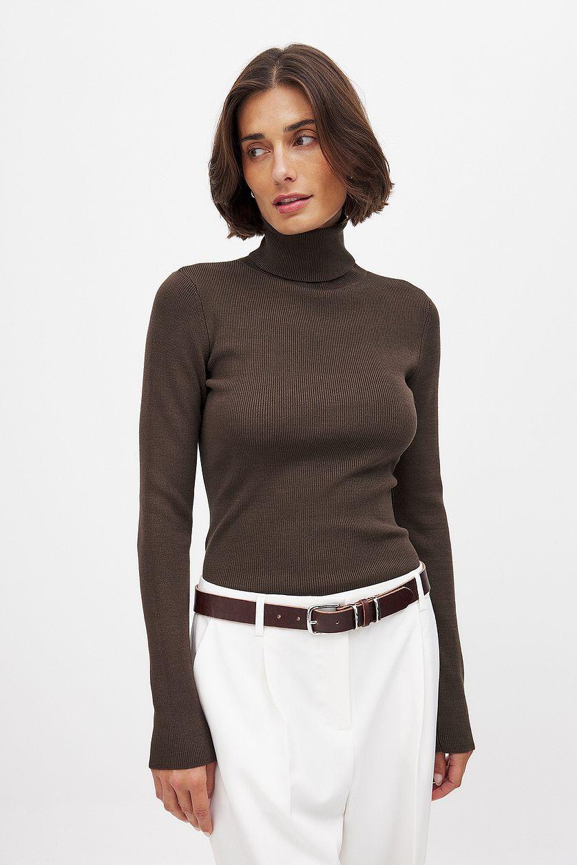 Long Sleeve Turtleneck Ribbed Knitted Top Product Image