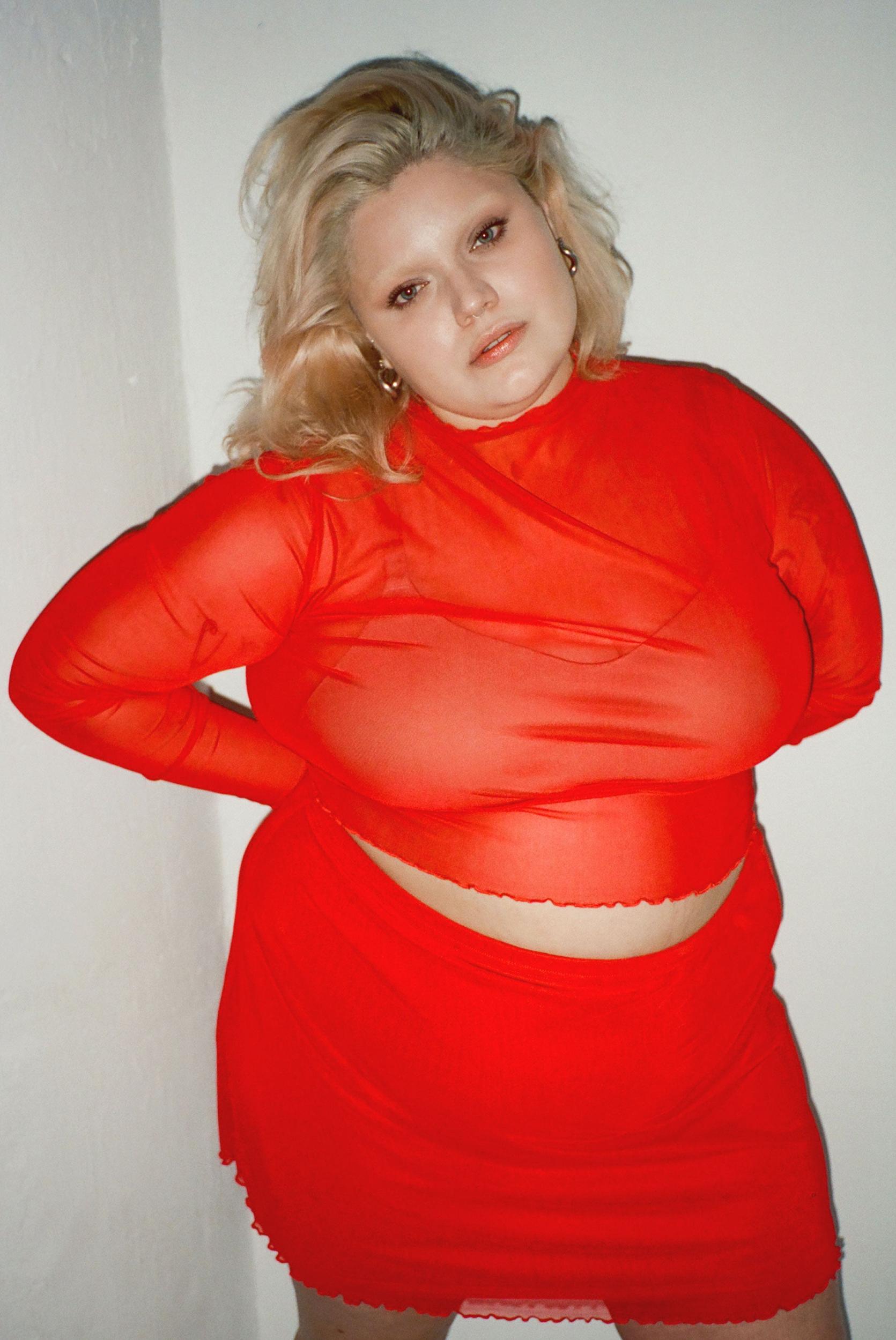 Ana Skirt - Carnation Product Image