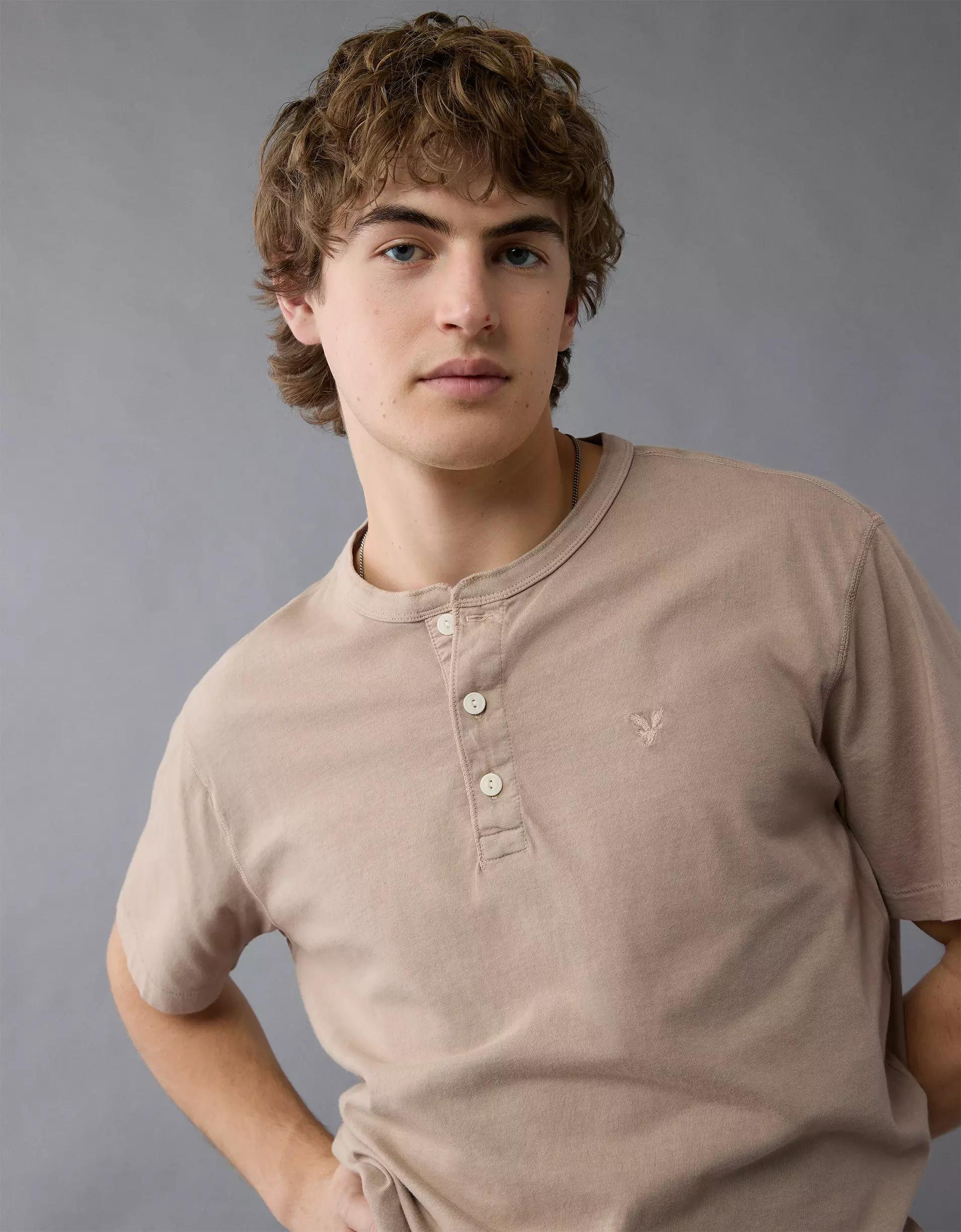 AE Lived-In Henley T-Shirt Product Image