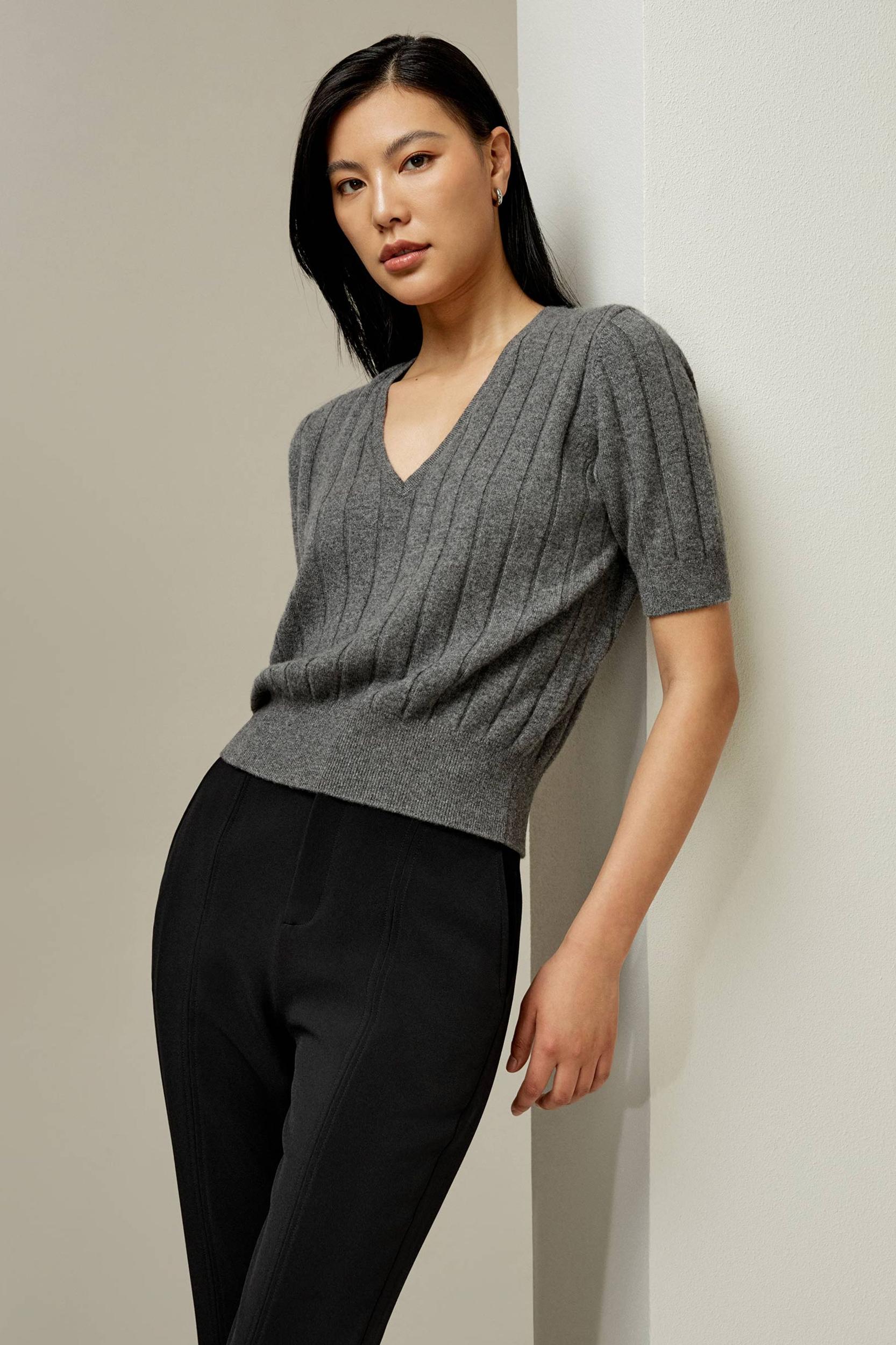 V-Neck Cashmere T-shirt Product Image