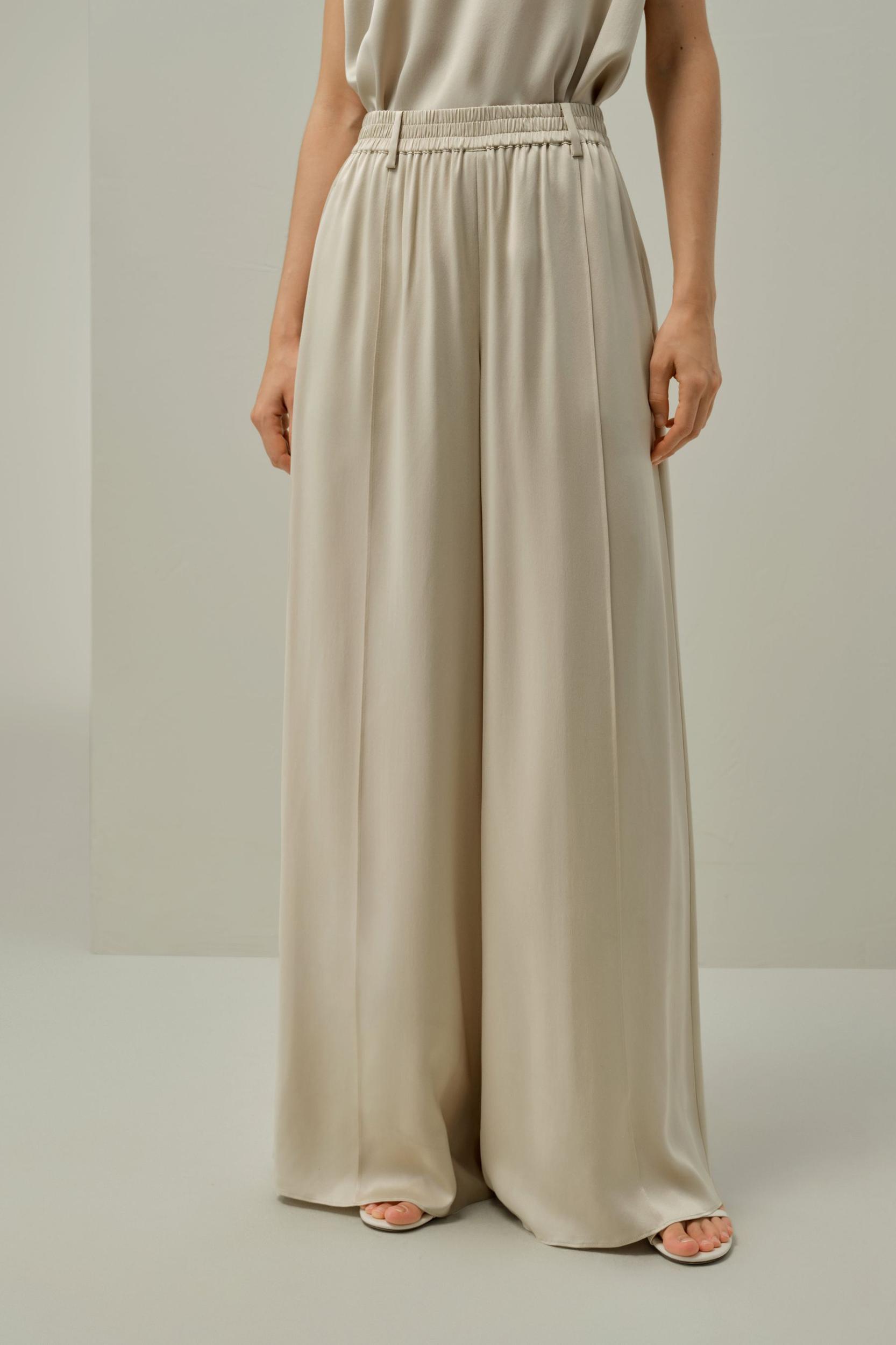 LILYSILK x Melissa Murrell Silk Suede Wide-Leg Pants Product Image