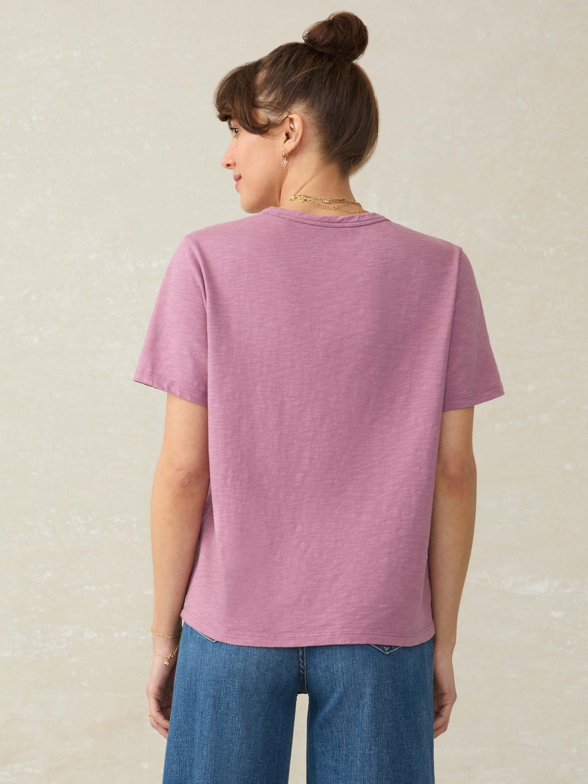 Sunwashed Essential Tee - Weathered Orchid Female Product Image