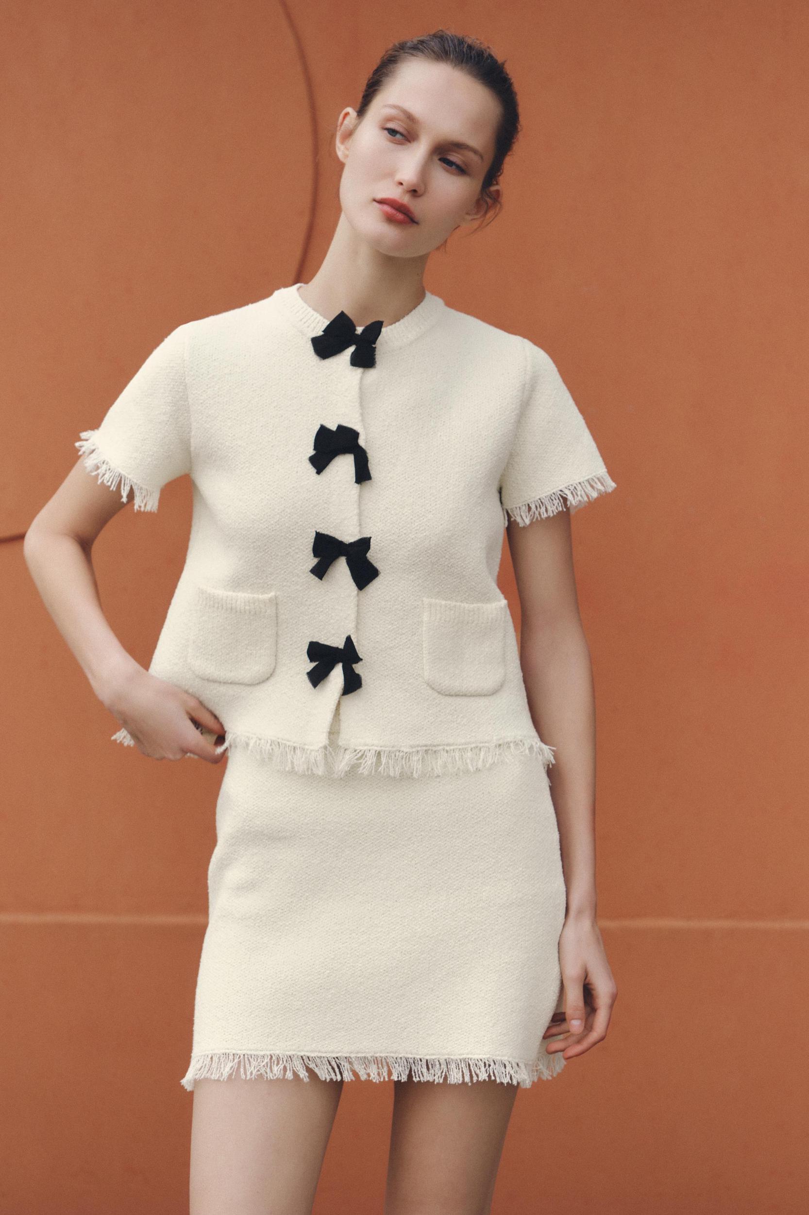 FRAYED MINI SKIRT Product Image