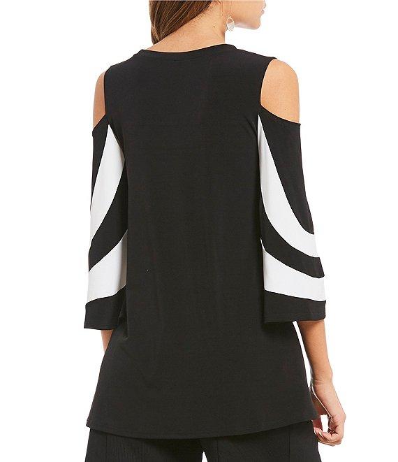 IC Collection Crew Neck Cold Shoulder 3/4 Sleeve Trim Top Product Image