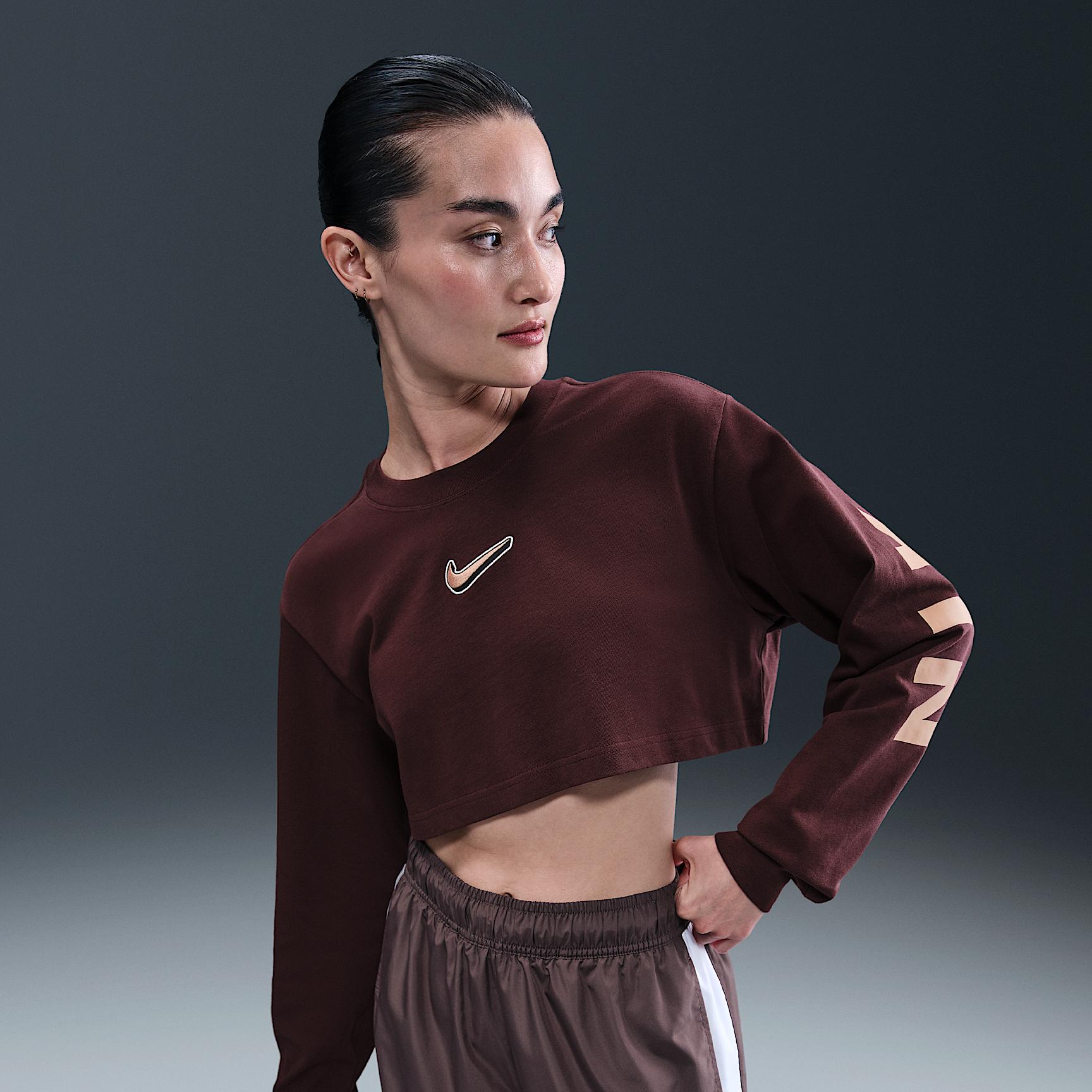 Women's Nike Sportswear Oversized Long-Sleeve Cropped T-Shirt Product Image